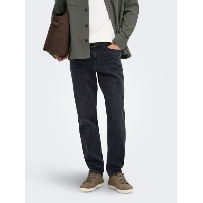 Coupe Regular washed black <span itemprop=