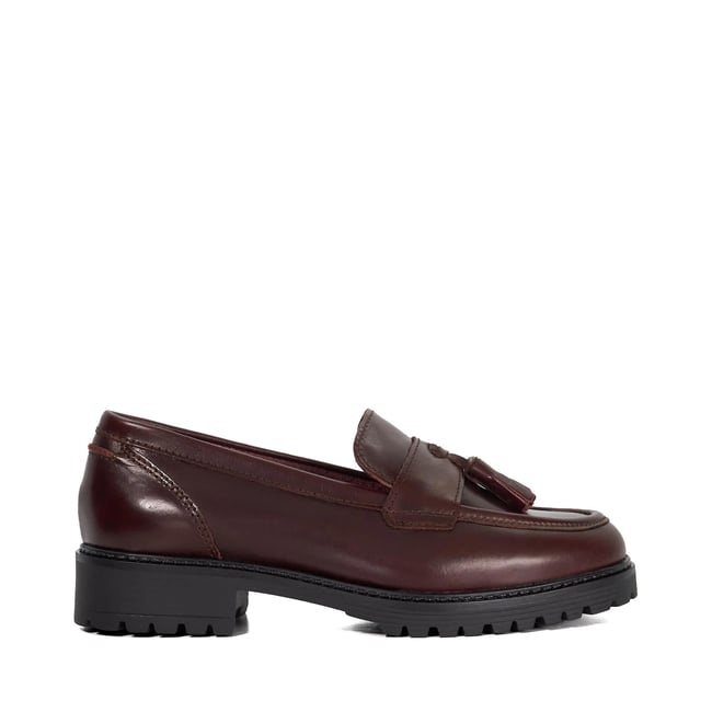 Mocassins en cuir à pampilles et semelle crantée coupe large - Wide Fit GRACELYN burgundy-leather <span itemprop=