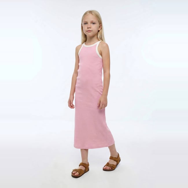 Robe longue en maille lavatere <span itemprop=