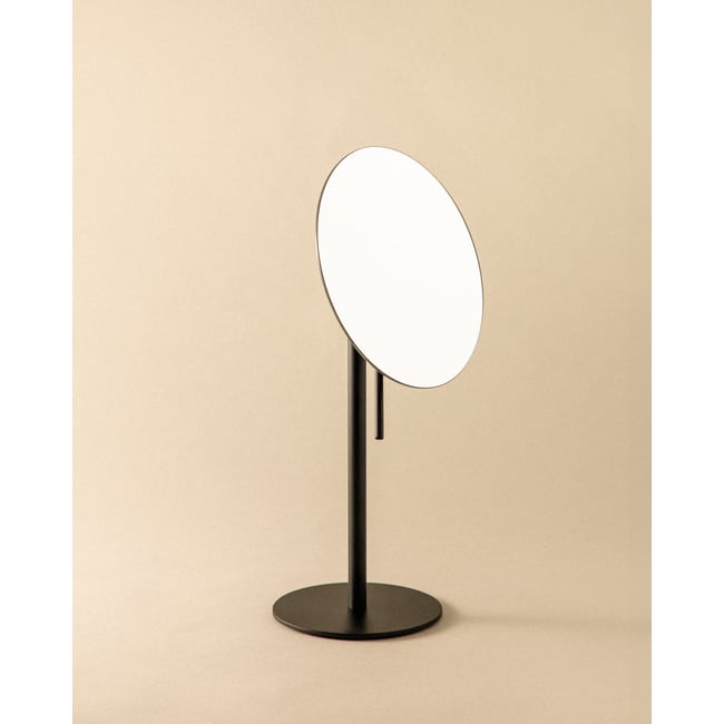 Miroir Grossissant À Poser (x5) x5  ESSENTIALS Couleur noir mat <span itemprop=