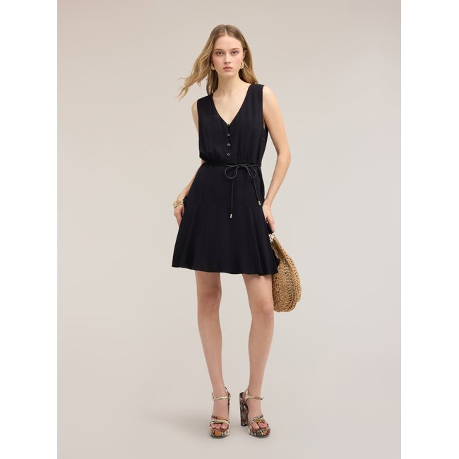 Robe évasée avec ceinture tressée - MOTIVI