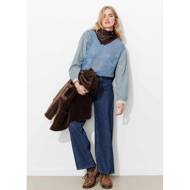Pull à effet superposé bleu <span itemprop=