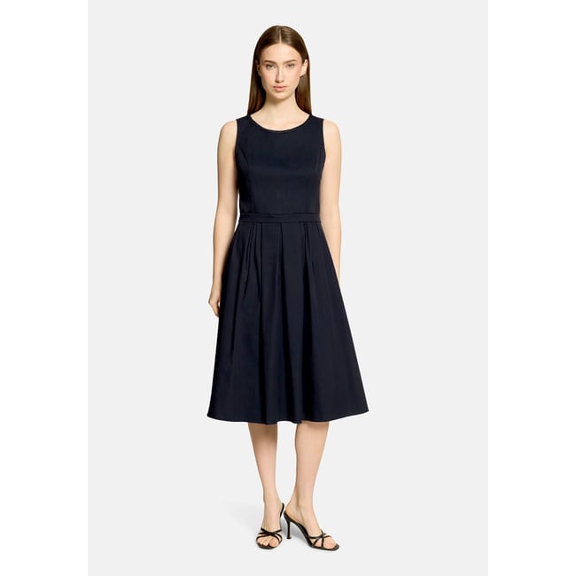 Robe d'été de coupe cintrée - VERA MONT