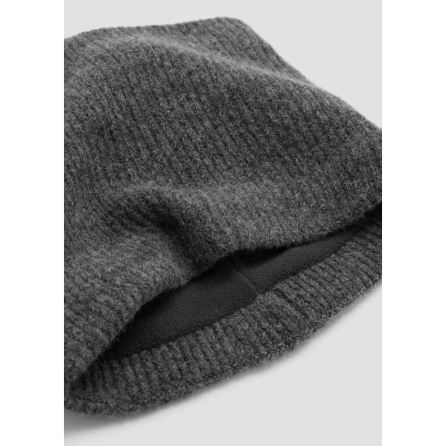 Écharpe en maille gris <span itemprop=
