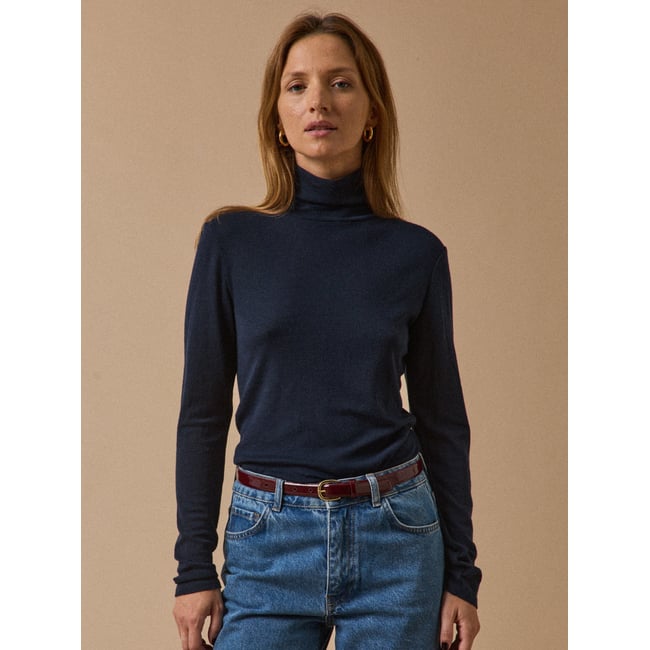 T-shirt col roulé  jersey de laine encre <span itemprop=