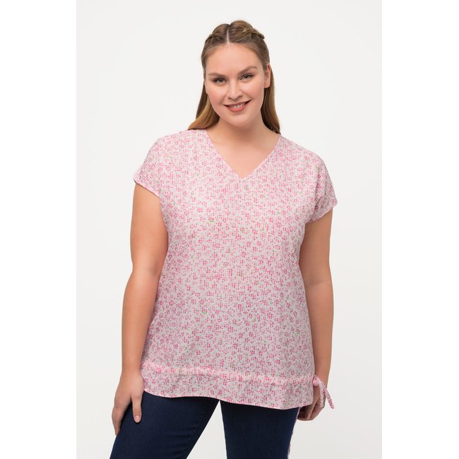 Blouse à fleurs. Décolleté en V - ULLA POPKEN