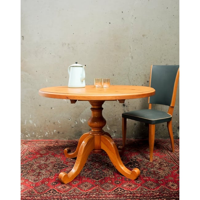 Table à manger ronde Romy N°1418 - Bon état Couleur bois clair <span itemprop=