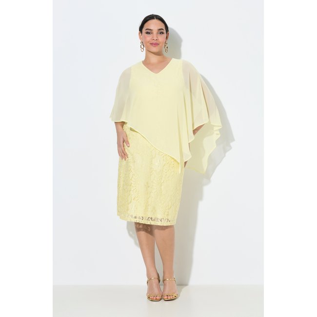 Robe en dentelle, coupe évasée jaune pâle <span itemprop=