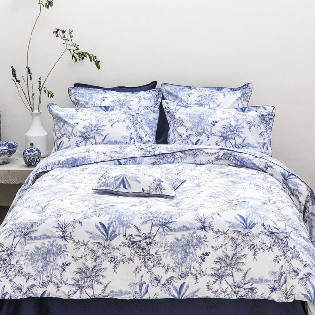 Housse de couette imprimée en satin de coton bio, RIVAGES bleu de chine <span itemprop=