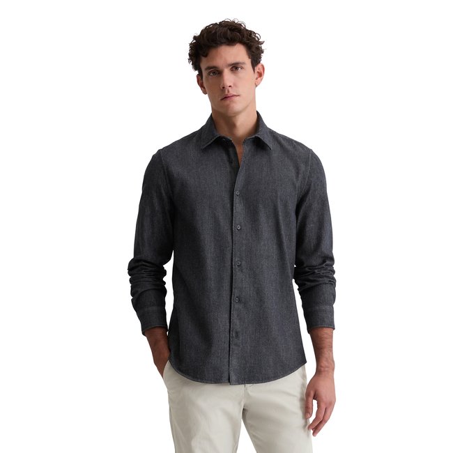 Chemise en jean shaped en pur coton bio bleu foncé <span itemprop=