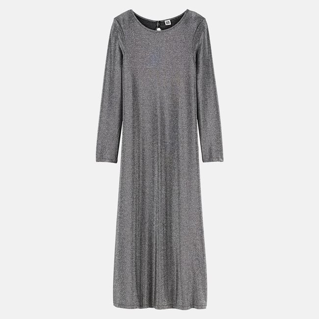 Robe longue, manches longues, en maille brillante noir argenté <span itemprop=
