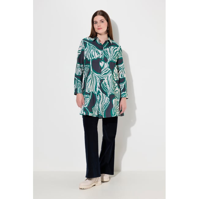 Chemisier long en coton bio, motif feuilles marine <span itemprop=
