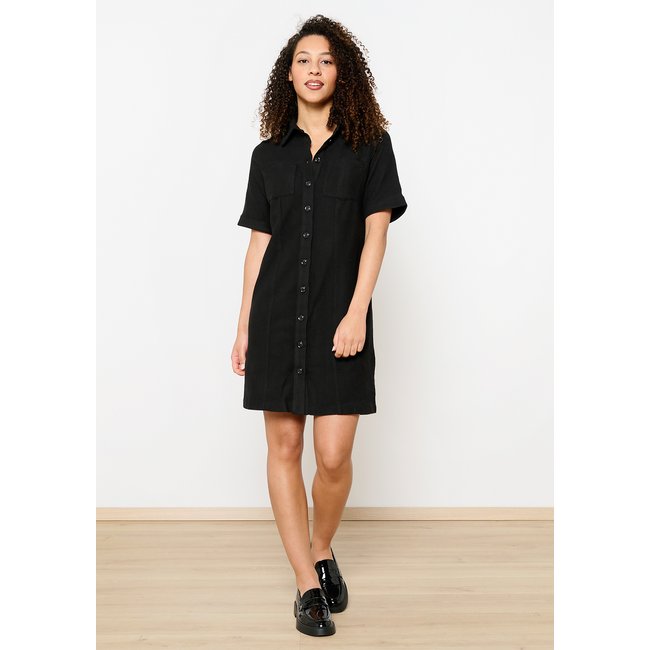 Robe-chemise avec boutons noir <span itemprop=