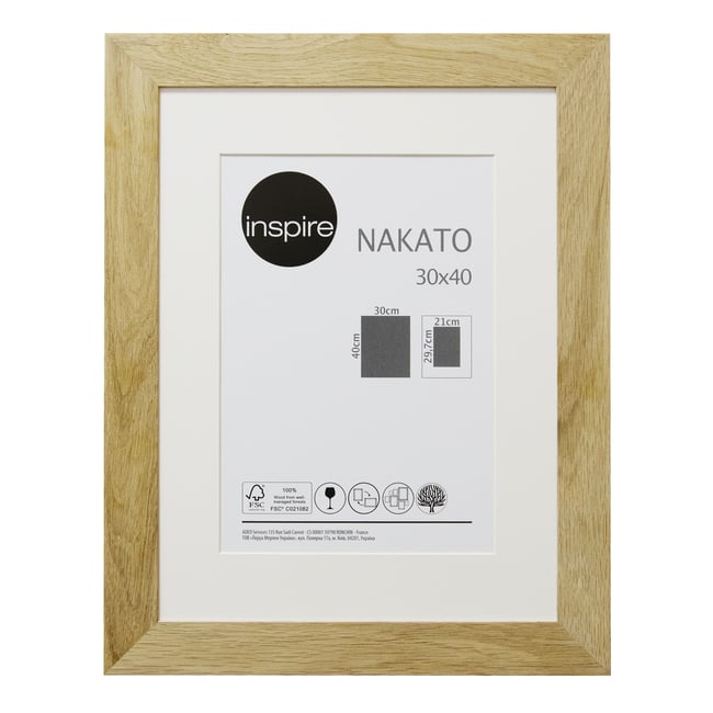 Cadre en bois avec passe-partout, NAKATO Couleur marron <span itemprop=