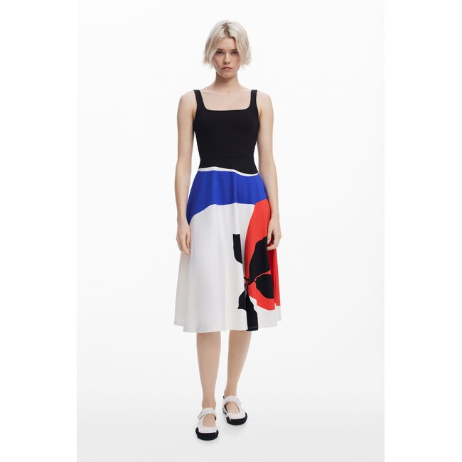 Robe conçue par Mr. Christian Lacroix noir <span itemprop=