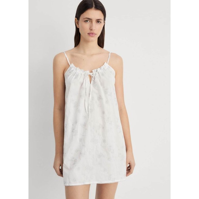 Chemise de nuit brodée fleurs blanc <span itemprop=
