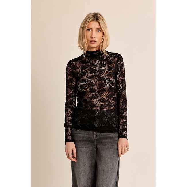 Pull col roulé en dentelle noir <span itemprop=