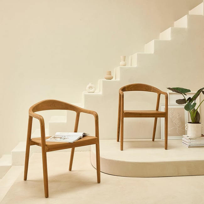 Lot de 2 chaises en teck massif  AMBRE Couleur naturel <span itemprop=