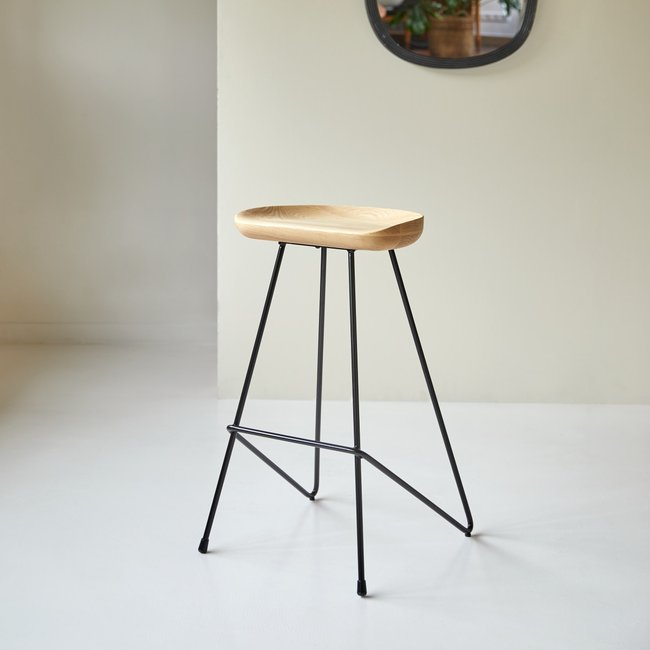 Tabouret haut en frêne massif et métal lichen MARI - TIKAMOON
