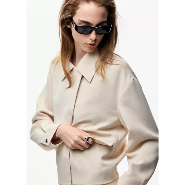 Veste bomber poches écru <span itemprop=