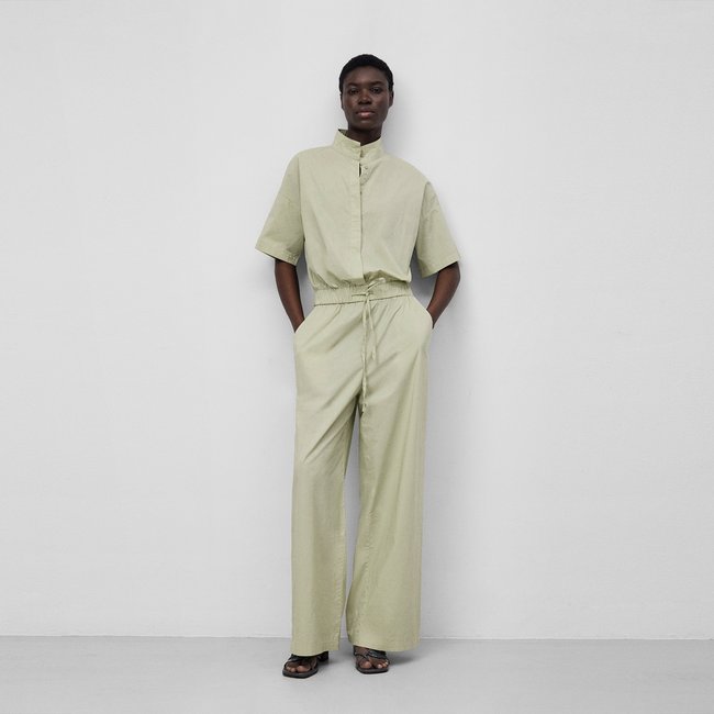 Combinaison en coton vert clair <span itemprop=