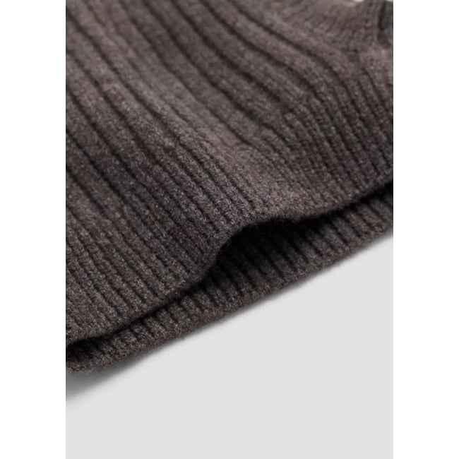 Bonnet en maille unie marron <span itemprop=
