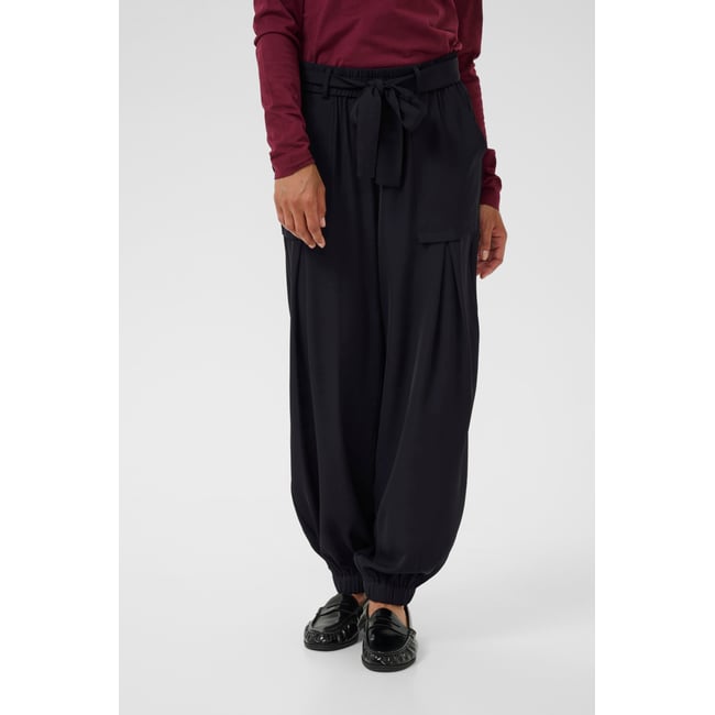 Pantalon casual noir <span itemprop=