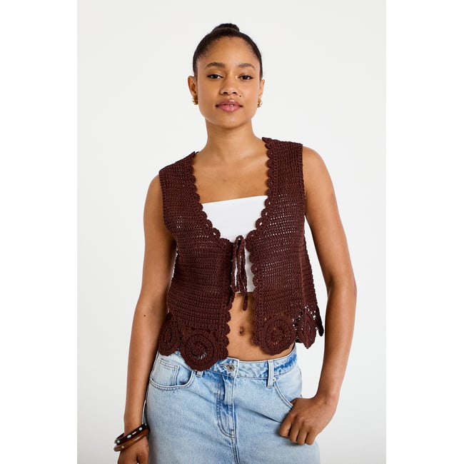 Gilet ajusté court sans manches col v marron foncé <span itemprop=