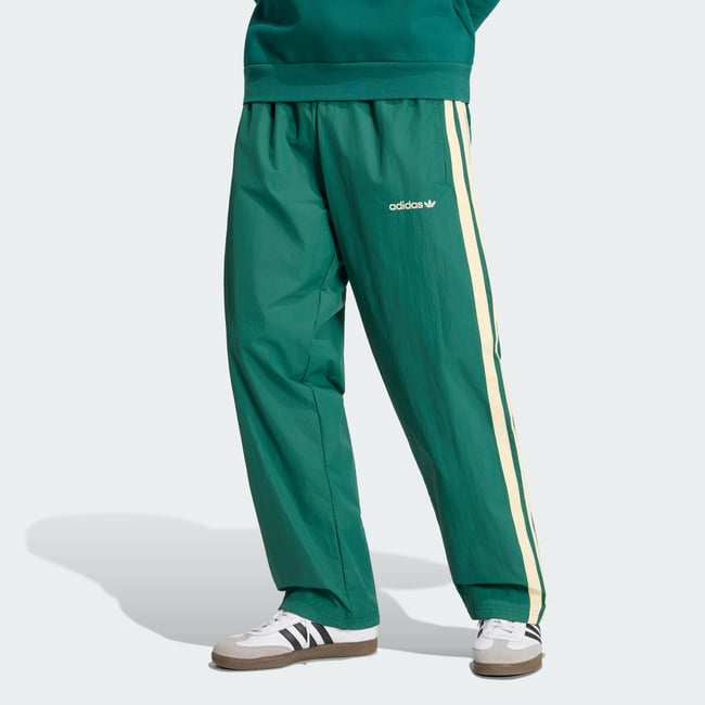 Pantalon De Survêtement Cutline collegiate green <span itemprop=