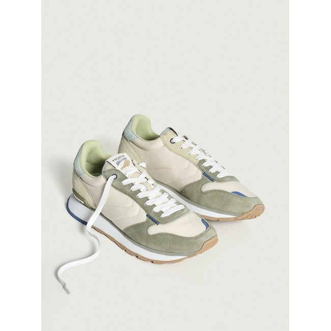 Zapatillas Track & Field Girga caqui <span itemprop=