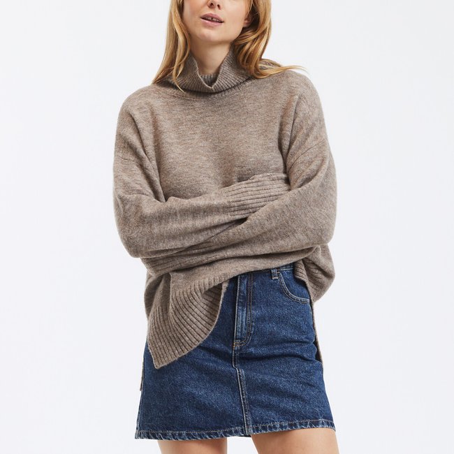 Rollkragenpullover PRIVAT taupe <span itemprop=