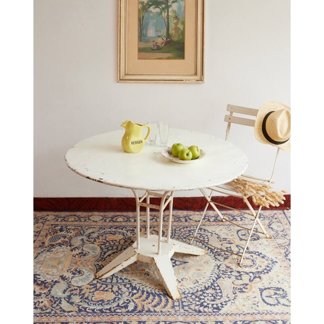 Table de jardin Art déco en métal patiné Romy N°1598 - Bon état Couleur blanc <span itemprop=