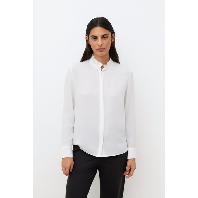 Chemise droite col mao CIRA ecru <span itemprop=