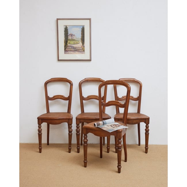 Lot de 4 chaises cannage Claude N°1468 - Bon état Couleur bois clair <span itemprop=