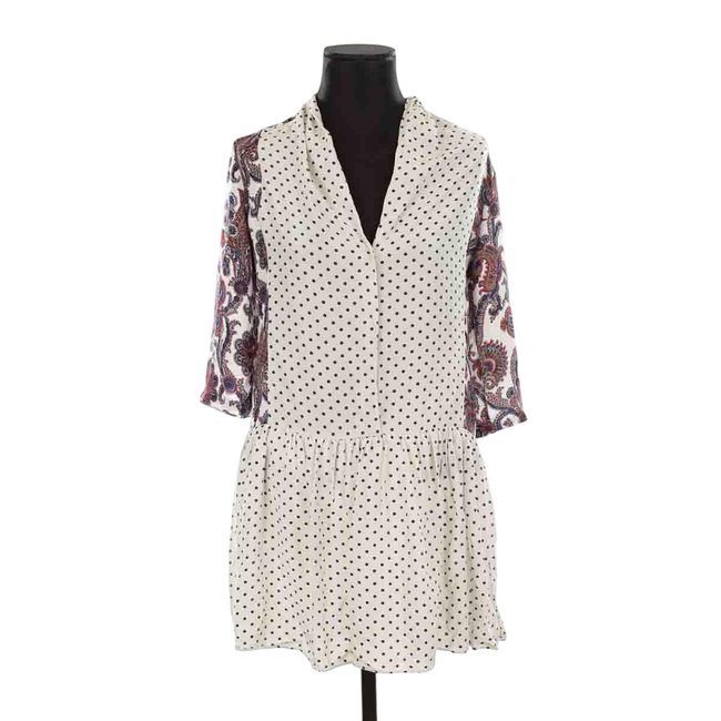 Robe en soie - Très Bon État blanc <span itemprop=