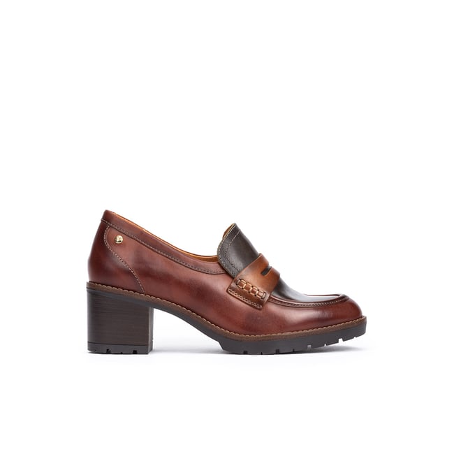 Mocassins à talons en cuir Llanes cognac <span itemprop=
