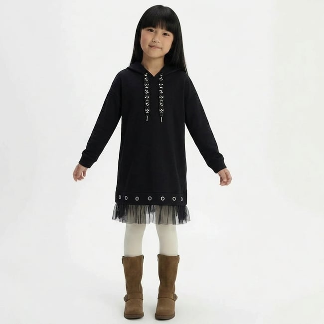 Robe  - Très bon état noir <span itemprop=
