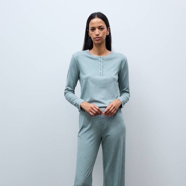 Pantalon de pyjama côtelé en coton et modal sage <span itemprop=