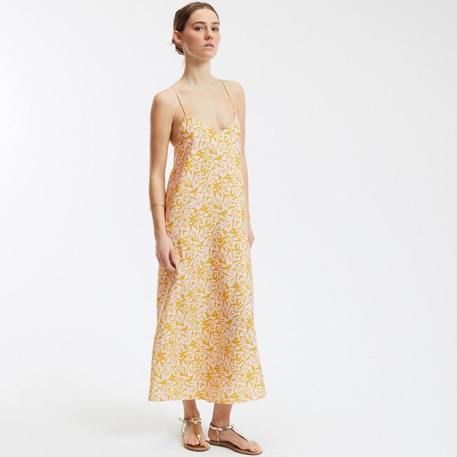 Vestido largo con tirantes finos y estampado de flores estampado amarillo <span itemprop=