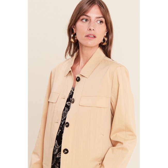 Veste doublée beige <span itemprop=