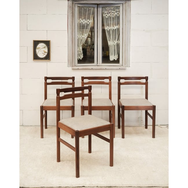 Lot de 4 chaises grises Alma N°1975 - Bon état Couleur bois foncé <span itemprop=