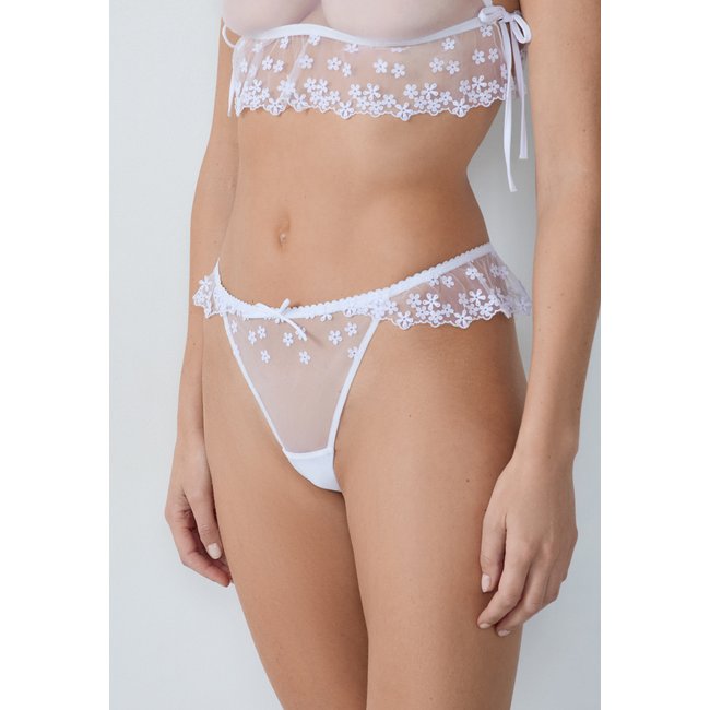 String en tulle fleurs INSAISISSABLE blanc <span itemprop=