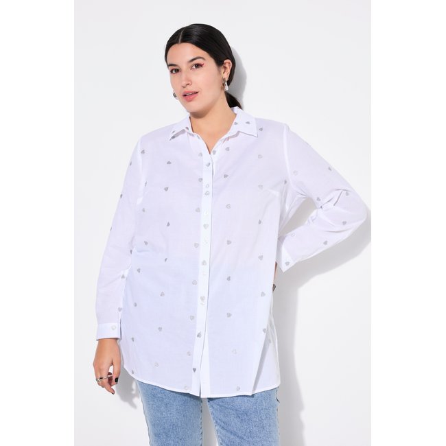 Chemisier coupe Boxy, petits cœurs argentés blanc cassé <span itemprop=