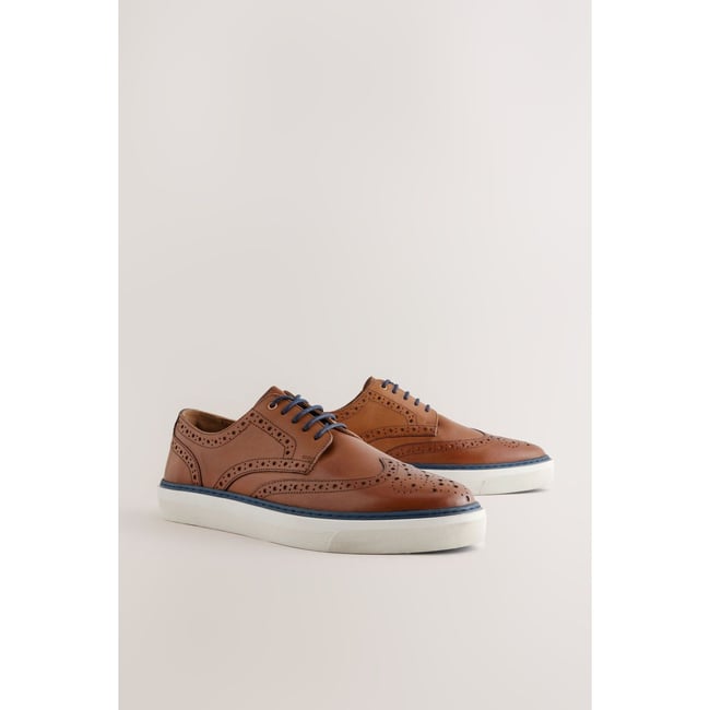 Chaussures richelieu avec semelle cuvette marron fauve <span itemprop=