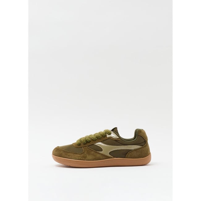 Baskets en cuir et toile kaki <span itemprop=