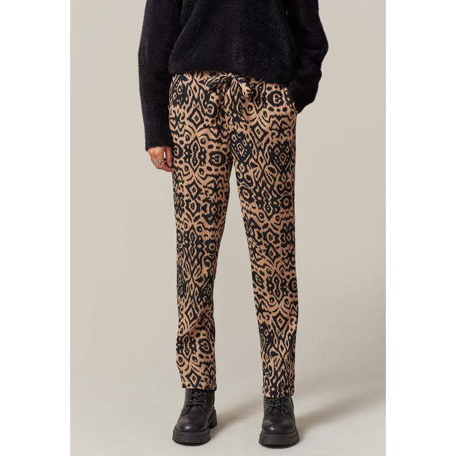 Pantalon femme en crêpe à motif ethnique MATEA taupe <span itemprop=