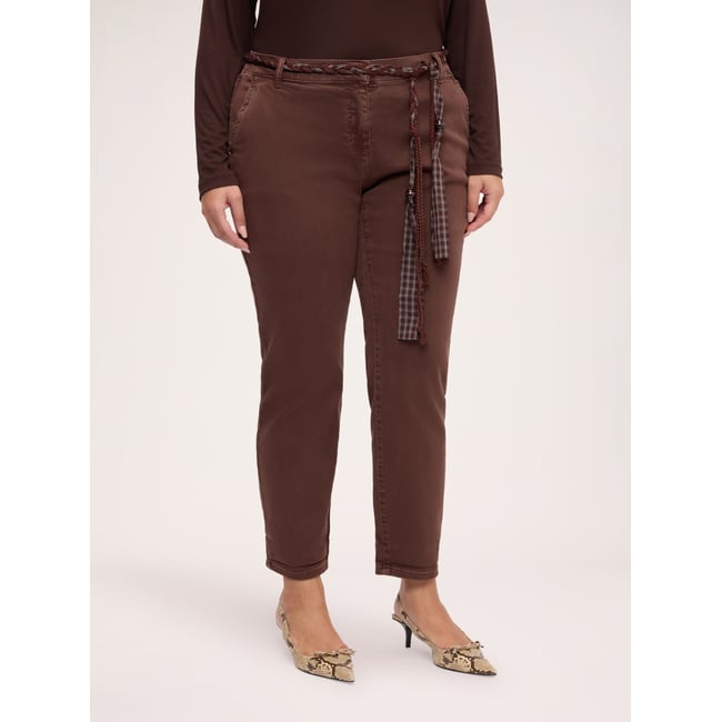 Pantalon chino avec ceinture marron <span itemprop=