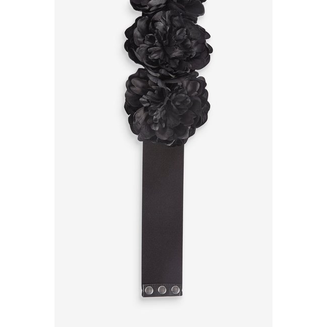 Ceinture large avec fleur corsage noir <span itemprop=