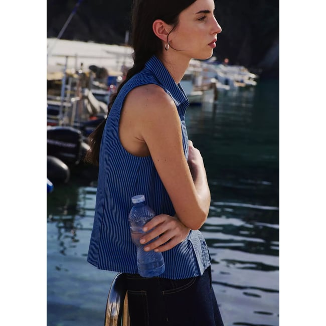 Chemise sans manches rayures bleu ciel <span itemprop=