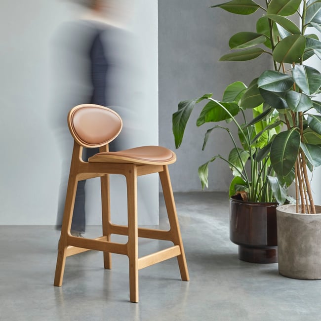 Tabouret de bar en Cuir massif, MAIA Couleur naturel <span itemprop=
